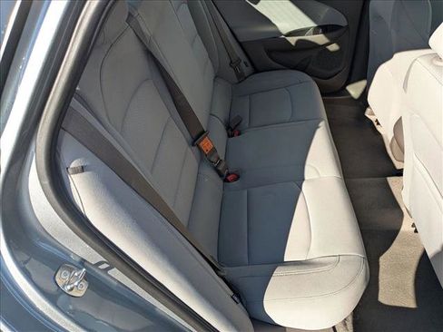 Used 2023 Chevrolet Malibu LS image 21