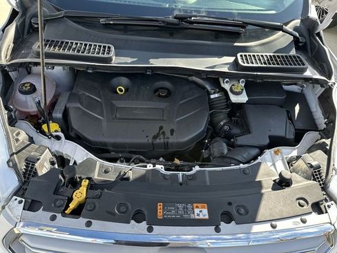 Used 2019 Ford Escape Titanium image 20