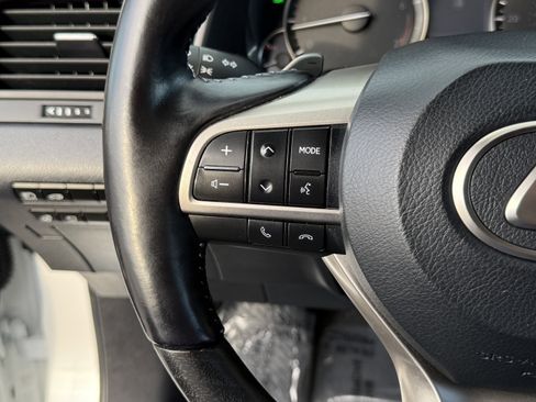 Used 2022 Lexus RX 350L FWD w/ Premium Package image 22