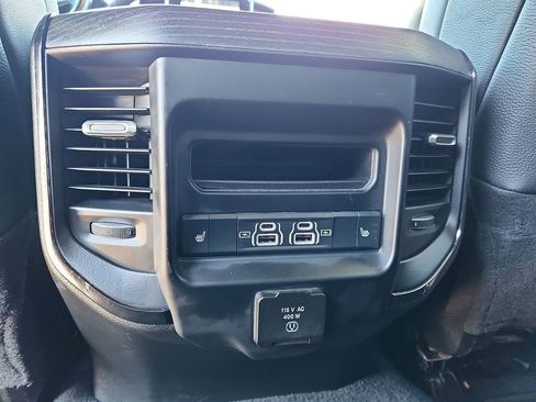 Used 2024 RAM 3500 Limited image 16