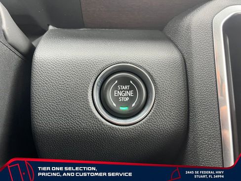 New 2026 GMC Acadia Denali Ultimate w/ LPO, Floor Liner Package AWD/4WD image 29