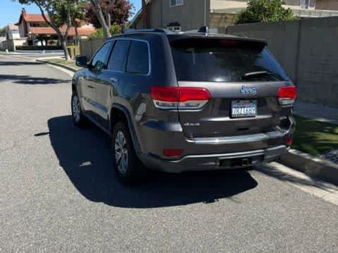 Used 2016 Jeep Grand Cherokee Limited w/ Trailer Tow Group IV AWD/4WD image 28