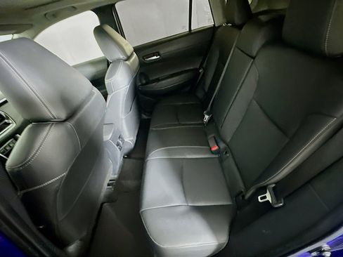 Used 2024 Toyota Corolla Cross XLE image 27