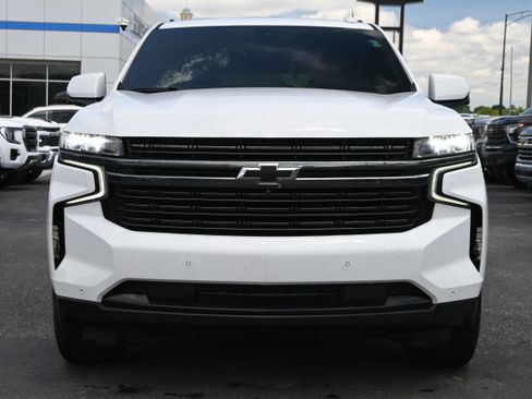 Used 2022 Chevrolet Tahoe RST w/ Luxury Package AWD/4WD image 3