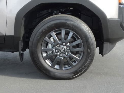 Used 2025 Toyota Land Cruiser 1958 image 8