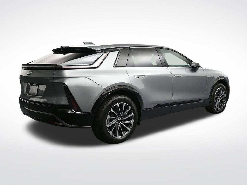 Certified 2026 Cadillac Lyriq Sport AWD/4WD image 5