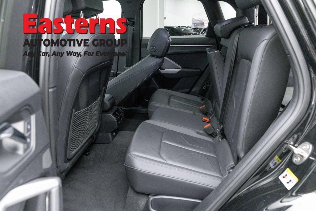 Used 2025 Audi Q3 2.0T Premium AWD/4WD image 23