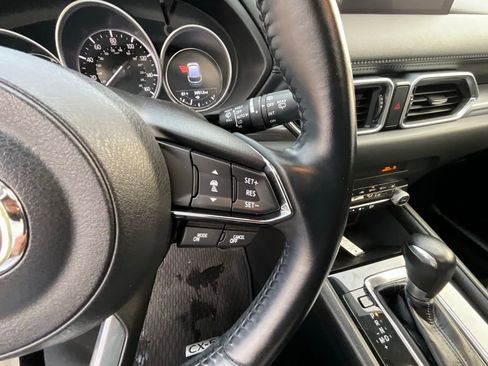 Used 2022 MAZDA CX-5 AWD 2.5 S w/ Preferred Package image 18