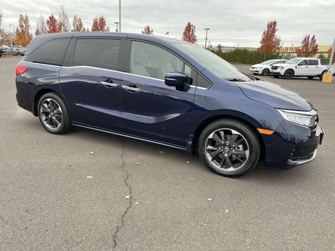 Certified 2023 Honda Odyssey Elite image 7