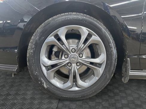 Certified 2024 Honda Accord EX image 14