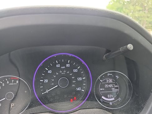 Certified 2022 Honda HR-V LX image 14