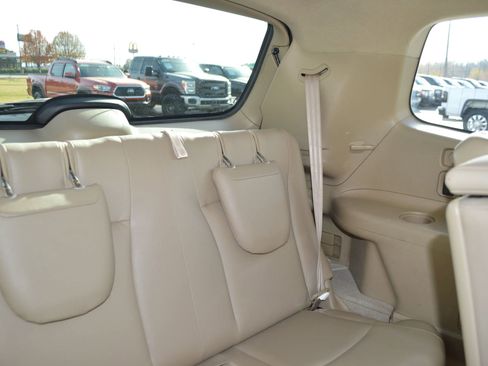 Used 2010 Toyota Highlander Limited image 30