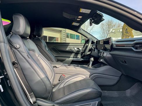 Used 2024 Ford Mustang GT Premium image 11
