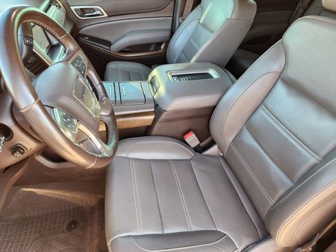 Used 2019 GMC Yukon Denali w/ Denali Ultimate Package image 22