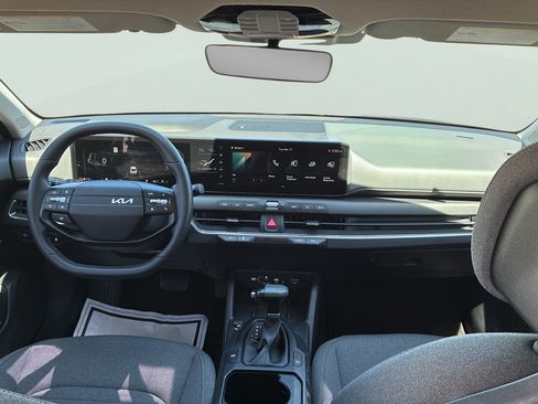 Certified 2025 Kia K4 EX FWD image 18
