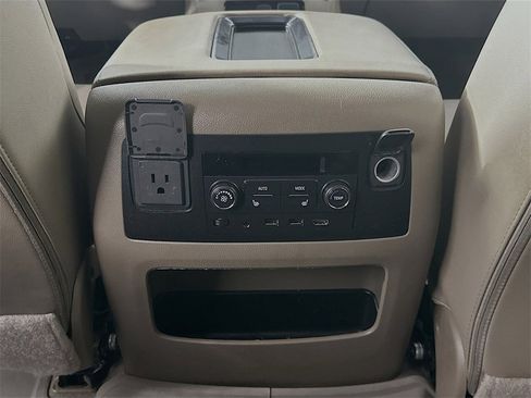 Used 2019 GMC Yukon XL SLT w/ Open Road Package image 22