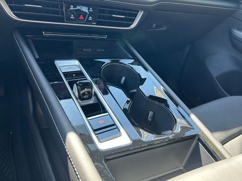 New 2026 Volkswagen Atlas Cross Sport SE image 59