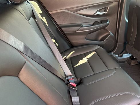 Used 2024 Buick Envista Sport Touring w/ Convenience I Package FWD image 42