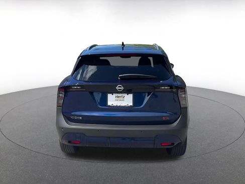 Used 2026 Nissan Kicks SR FWD image 10