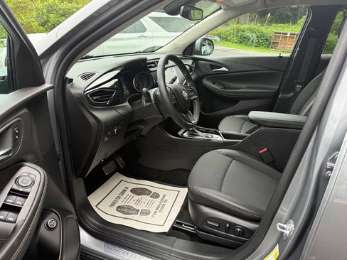 Used 2023 Buick Encore GX Select w/ Sport Touring Package AWD/4WD image 16