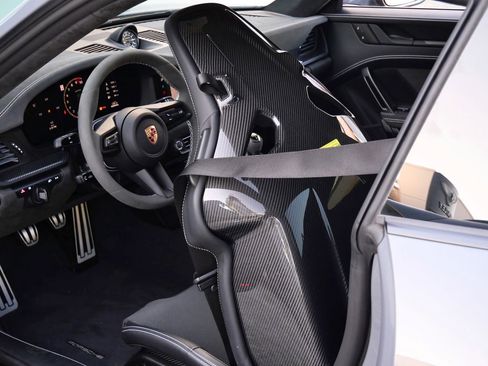 Used 2025 Porsche 911 GT3 image 27