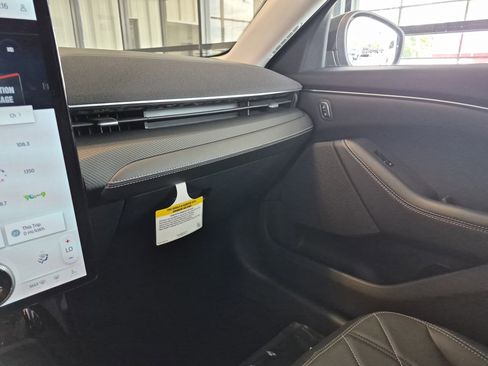 New 2025 Ford Mustang Mach-E Select w/ Comfort Package Lite image 21