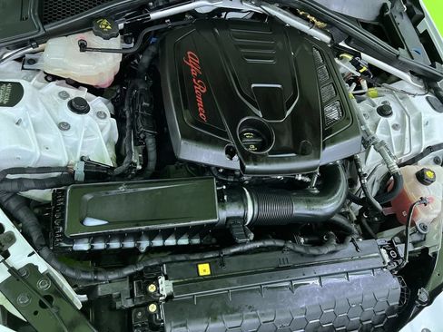 Used 2017 Alfa Romeo Giulia Ti w/ TI 19" Sport Package RWD image 30