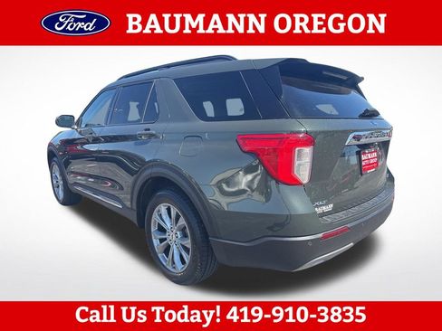 Used 2022 Ford Explorer XLT w/ Equipment Group 202A AWD/4WD image 5