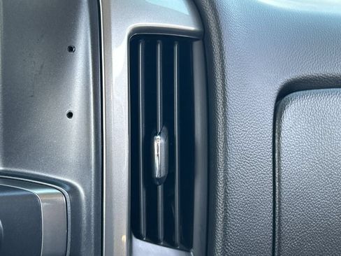 Used 2018 Chevrolet Silverado 1500 LT w/ All Star Edition AWD/4WD image 21