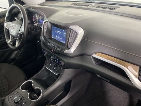 Certified 2019 GMC Terrain SLE w/ Driver Convenience Package image 30