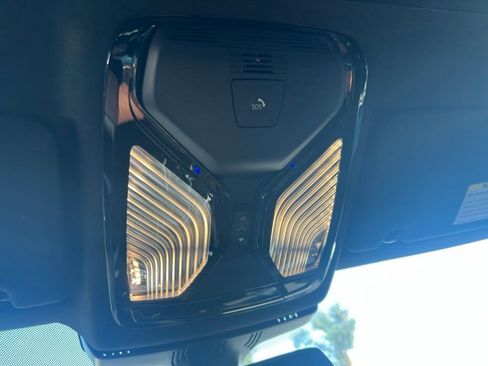Certified 2023 BMW 540i w/ Premium Package RWD image 17
