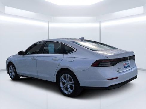 Used 2025 Honda Accord LX image 5