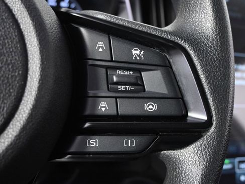 Used 2024 Subaru Crosstrek 2.0i Premium AWD/4WD image 34