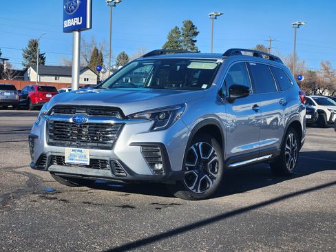 Used 2025 Subaru Ascent Limited image 23