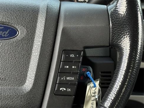 Used 2011 Ford F150 XLT w/ XLT Convenience Pkg image 15