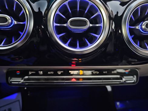 Used 2021 Mercedes-Benz A 220 4MATIC image 22