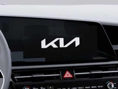 New 2026 Kia Niro EX FWD image 21