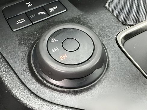 Certified 2023 Ford Ranger Lariat w/ Technology Package image 38