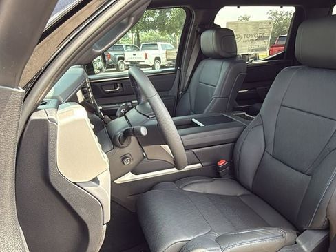 New 2026 Toyota Tundra Platinum AWD/4WD image 18
