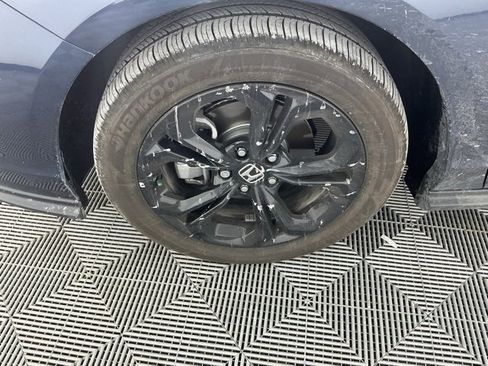 Certified 2025 Honda Accord SE image 36