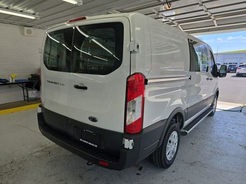 Used 2024 Ford Transit 250 Low Roof w/ Exterior Upgrade Package RWD image 5