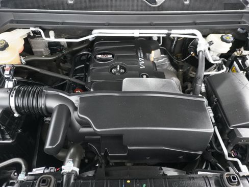 Used 2017 GMC Canyon 2WD Crew Cab w/ Convenience Package image 24