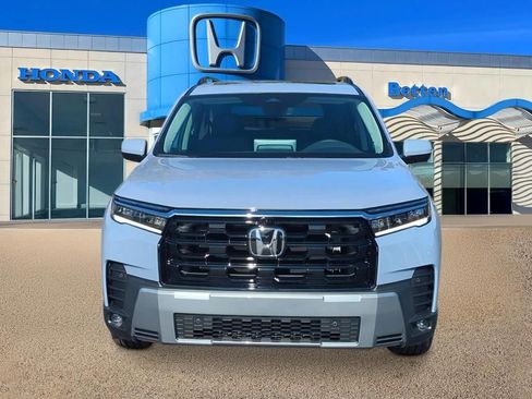 New 2026 Honda Pilot Touring image 6