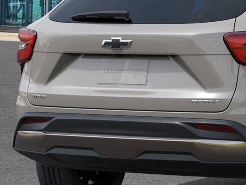 New 2026 Chevrolet Trax ACTIV FWD image 40