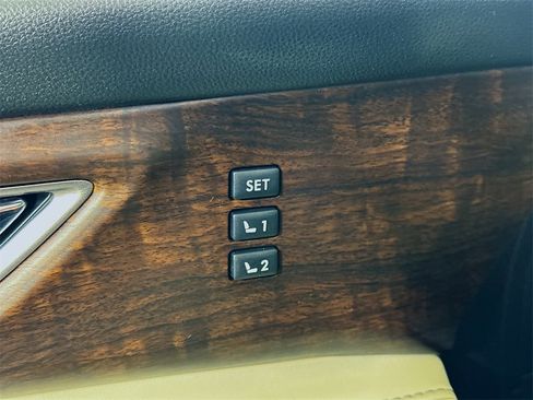 Used 2020 Subaru Ascent Touring image 22