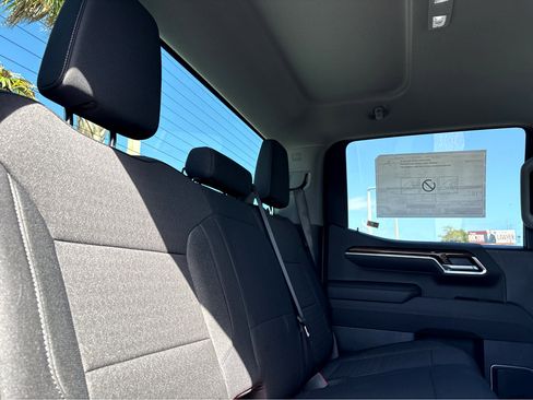 New 2025 Chevrolet Silverado 1500 LT image 10