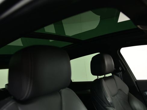 Certified 2024 Audi Q5 e Premium Plus w/ Premium Plus Package image 18