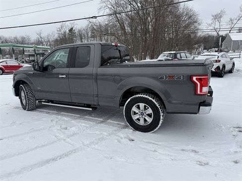 Used 2015 Ford F150 XLT w/ Equipment Group 302A Luxury image 30