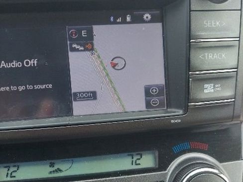 Used 2015 Toyota RAV4 Limited FWD image 13