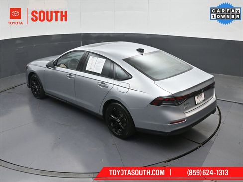 Used 2025 Honda Accord SE image 44